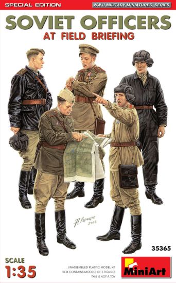 Picture of 1/35 Soviet Officers at Field Briefing (Special Edition) - MiniArt 35365