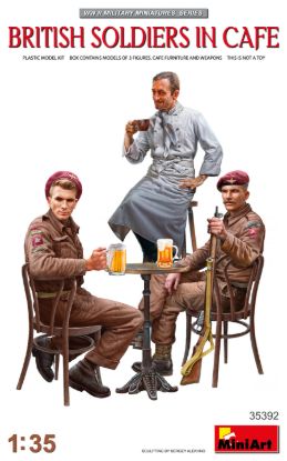 Picture of British Soldiers in Cafe
