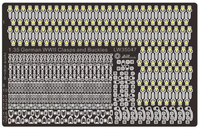 Picture of WWII Germany Clasps and Buckles