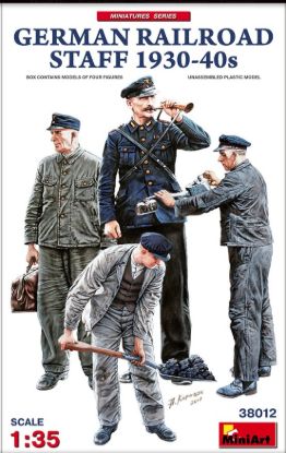 Picture of 1/35 German Railroad Staff 1930-40s - MiniArt 38012