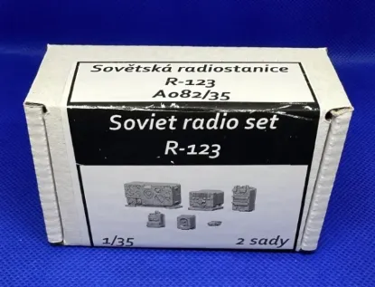 Picture of 1/35 Soviet radio set R-123 - Firma49 A082/35