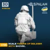 Picture of 1/35 Figure "Soldier with a shovel". - Spalah Models SP25435