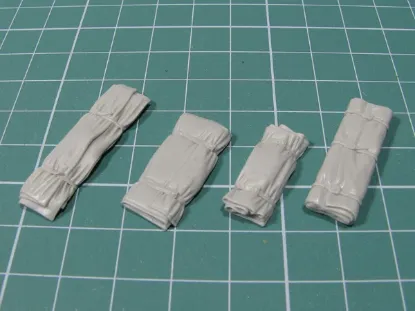 Picture of 1/35 Modern Universal Tent & Tarp Set #3 in 1/35 scale - Eureka XXL E-024