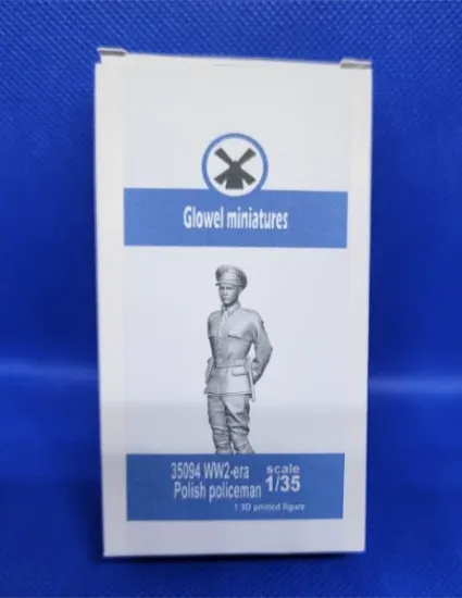 Picture of 1/35 WW2-era Polish policeman - Glowel Miniatures 35094