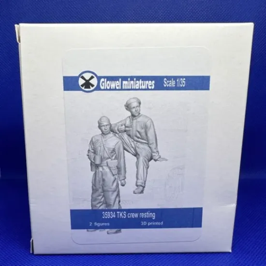 Picture of 1/35 TKS crew resting - Glowel Miniatures 35934