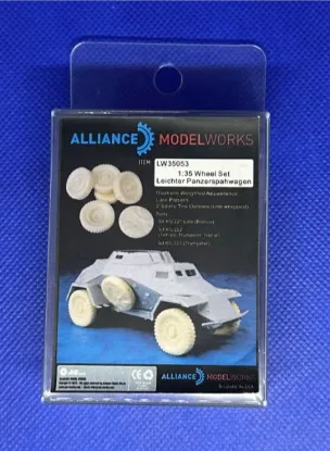 Picture of 1/35 Sd.Kfz. 221 Leichter Panzerspahwagen Wheels  - Alliance Model Works LW35053