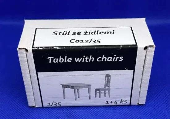 Picture of 1/35 Table with chairs - Firma49 C012/35