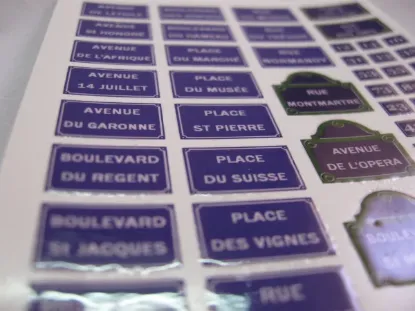 Picture of 1/35 Enamel French Street Signs Set - Reality in Scale 35003