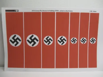 Picture of 1/35 German War Banners for Buildings – 7 Pieces on Real Cotton - Reality in Scale 35174