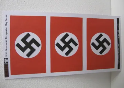 Picture of 1/35 German Air Recognition Flag WWII – 3 Decals - Reality in Scale 35181