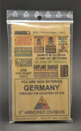 Picture of 1/35 Wooden Signs WWII USA Set 1 – Printed on Real Wood with 6 Resin Poles - Reality in Scale 35253