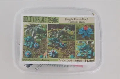 Picture of 1/35 Jungle Plants Set 3 – 4 Different Plants with Resin Parts and Polyurethane Leaves - Reality in Scale PLA03