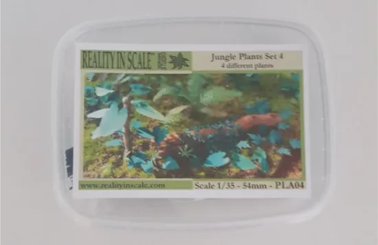 Picture of 1/35 Jungle Plants Set 4 – 4 Different Plants with Resin Parts and Polyurethane Leaves - Reality in Scale PLA04