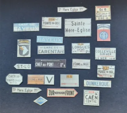 Picture of 1/35 Wooden Signs WWII Normandy – Sheet 9.5×10cm - Reality in Scale 35279