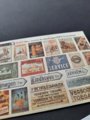 Picture of 1/35 Miscellaneous Wooden & Rusted Signs WWII – The Netherlands - Reality in Scale 35313